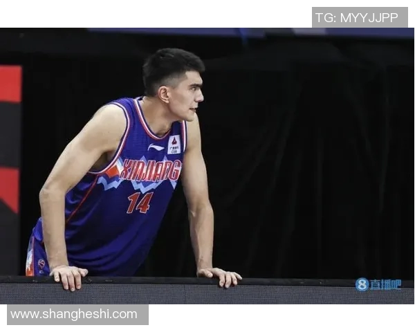 新疆队关键一战!26号球员鲁吐布拉砍下绝杀球带领球队惊险胜出